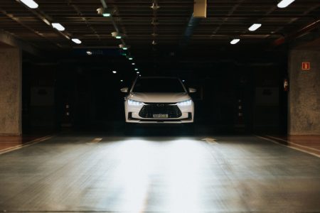 Kineski auto-gigant upozorava: Geopolitički haos najveći problem u poslovanju