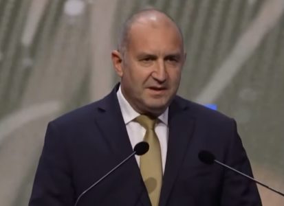 Radev napao ideju “mira kroz silu“: “Kraja rata u Ukrajini moguć uz diplomatiju, a ne isporuke oružja”