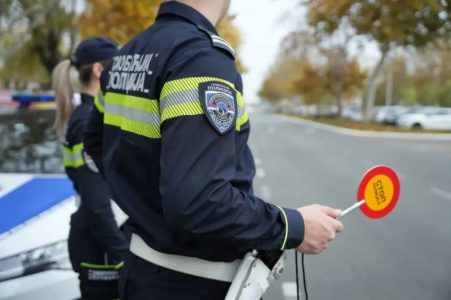 MUP Srbije apelovao na odgovornost vozača lakih električnih vozila