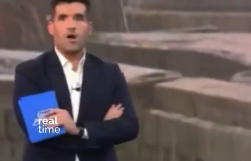 Voditelj zanemeo usred uključenja uživo: Svi se nadaju da je novinar dobro posle jezivog snimka