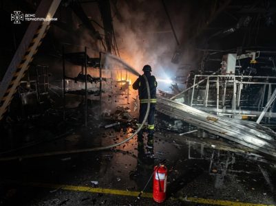 Novi talas dronova se obrušio na Ukrajinu: Poginulo petoro, pogođena skladišta, logistički centri, zgrade