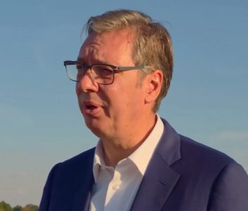 Vučić podelio detalj sa snimanja koji obično ne stigne u javnost: “Najava ne uspe uvek iz prvog pokušaja“