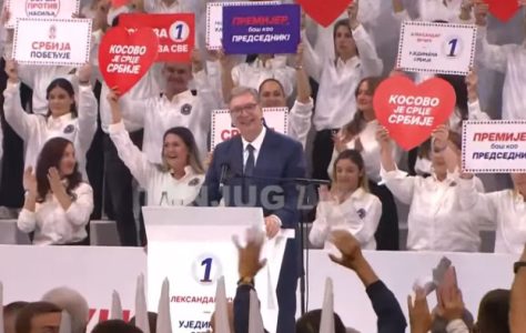 (UŽIVO) Veliki skup u Kragujevcu: Vučić se obraća pred krcatom halom